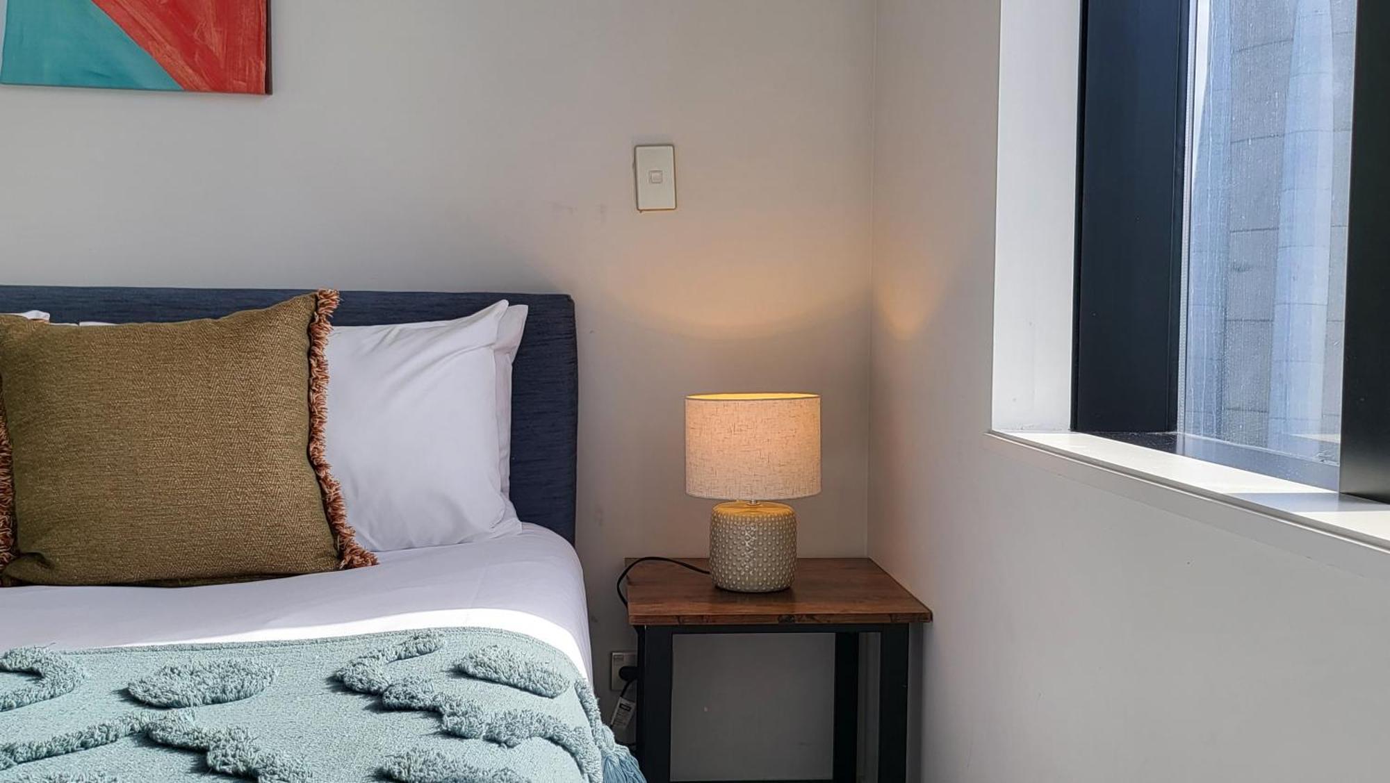 Sky Stars Essential Reserve Auckland Room photo